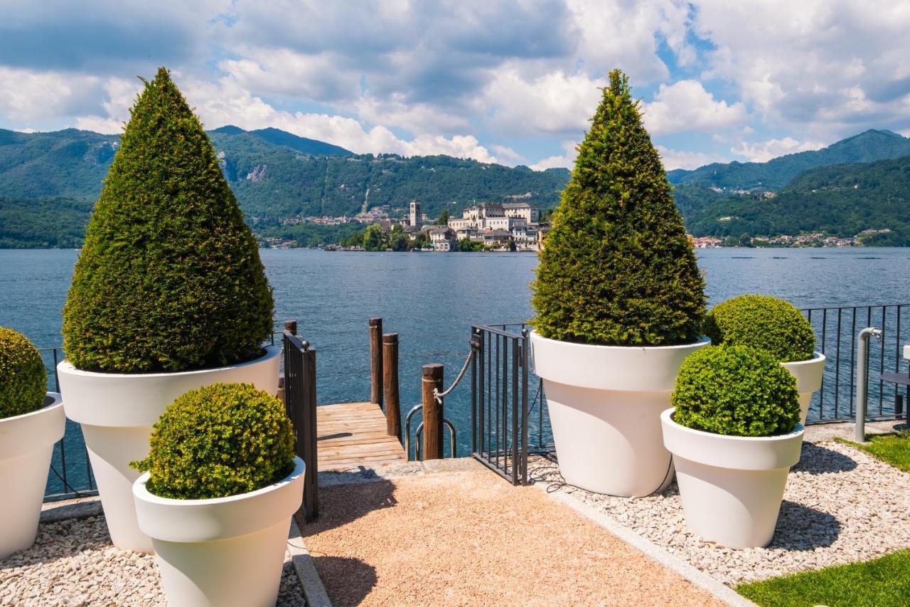 オルタ・サン・ジューリオBifora65 Flats And Garden - Lakeviewアパートメント エクステリア 写真