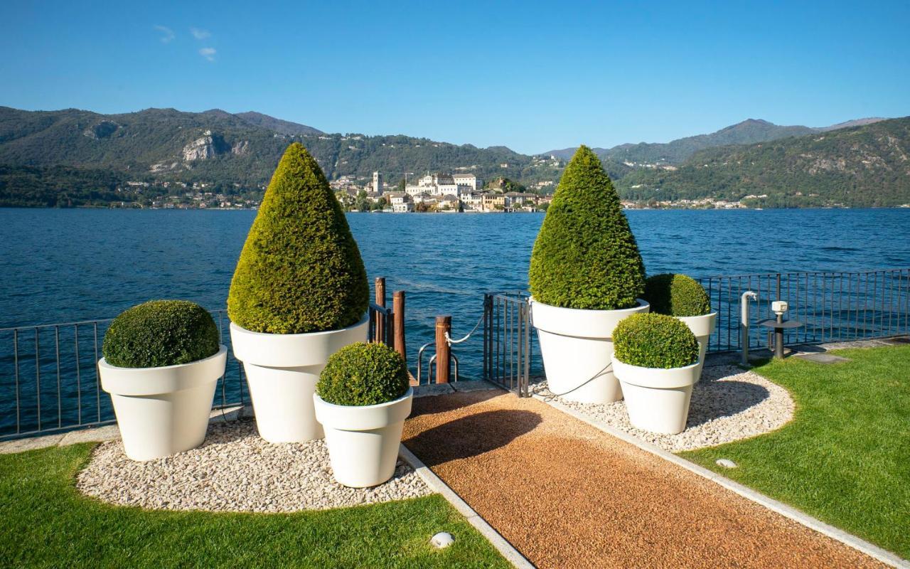 オルタ・サン・ジューリオBifora65 Flats And Garden - Lakeviewアパートメント エクステリア 写真